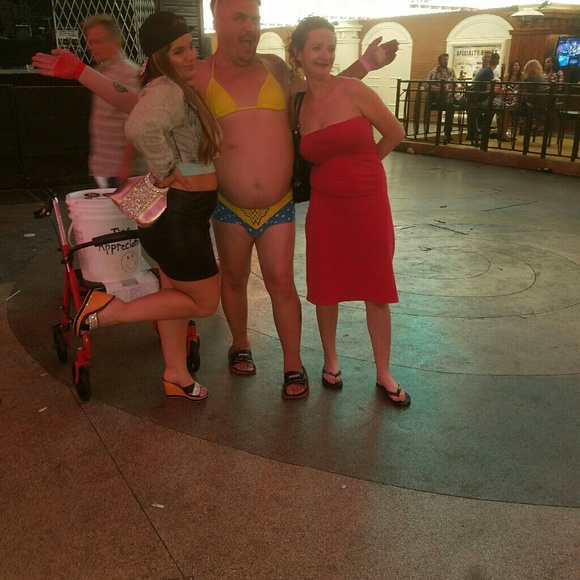 Meet your Posher, Bonnie - Picture 7 of 7